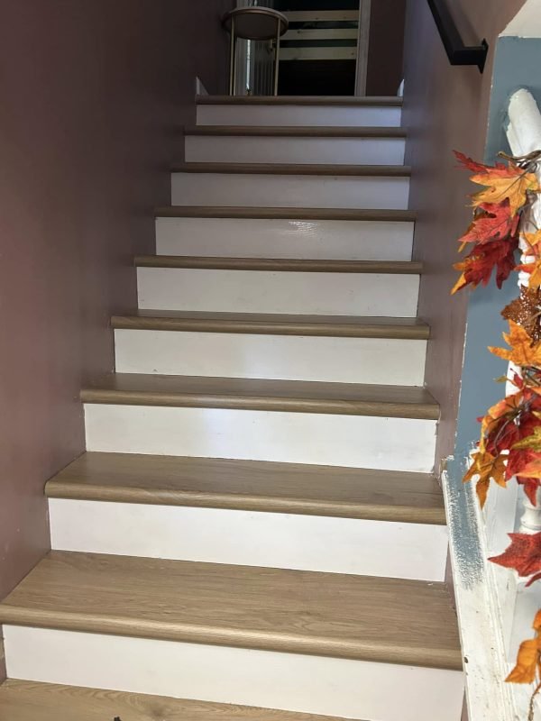 6893a2044c40f_stairs4