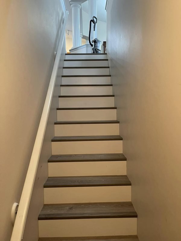 6893a2046af81_stairs6